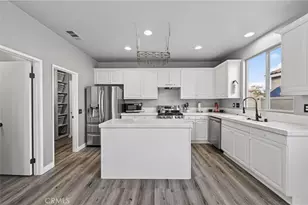 32838 Sandalwood Ln, Lake Elsinore, CA 92530 - Photo 11