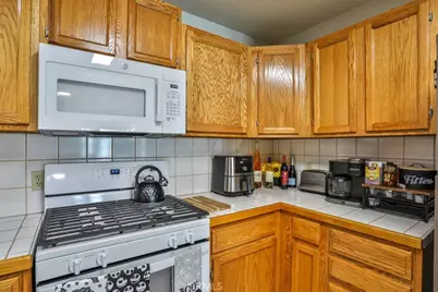 306 E Foothill Boulevard, Glendora, CA 91741 - Photo 33