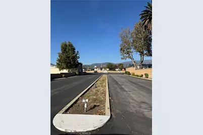 301 E Foothill #063, Pomona, CA 91767 - Photo 43