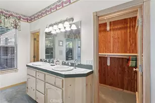 277 Grizzly Rd, Lake Arrowhead, CA 92317 - Photo 23