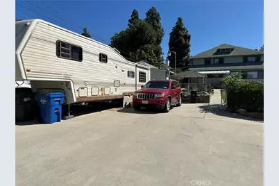 425 N Canyon, Monrovia, CA 91016 - Photo 9