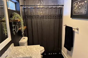 7620 Catawba Ct, Fontana, CA 92336 - Photo 41