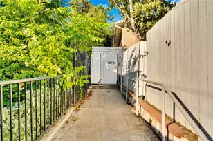 1925 Berkeley, Echo Park, CA 90026 - Photo 5