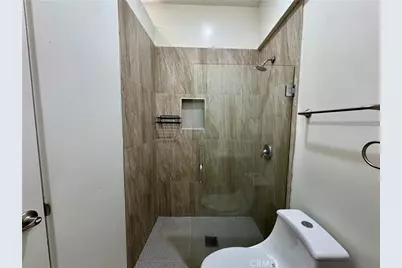 1925 Berkeley, Echo Park, CA 90026 - Photo 33