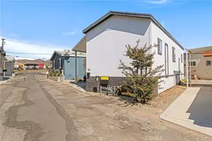 8086 Mission Blvd, Jurupa Valley, CA 92509 - Photo 3