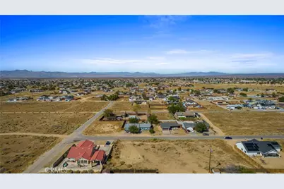 9238 9238 Nipa, California City, CA 93505 - Photo 3