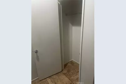 15723 Parkhouse #6, Fontana, CA 92336 - Photo 19