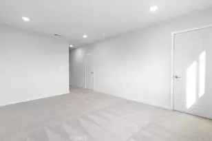 9516 Hannah Way, Riverside, CA 92503 - Photo 15