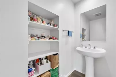 2343 S Via Veranda #10, Ontario, CA 91762 - Photo 9