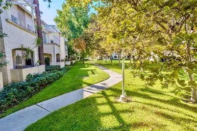 2410 N Towne Avenue, Pomona, CA 91767 - Photo 29