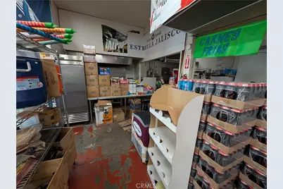 400 400 N Park, Pomona, CA 91768 - Photo 9