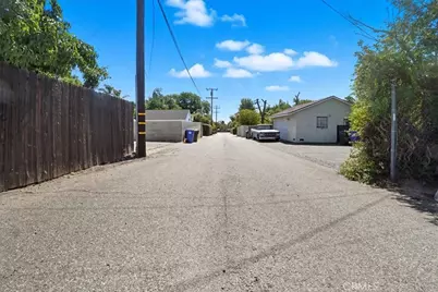 1234 N Laurel, Upland, CA 91786 - Photo 39