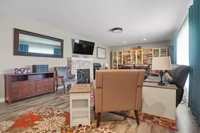 1234 N Laurel, Upland, CA 91786 - Photo 3