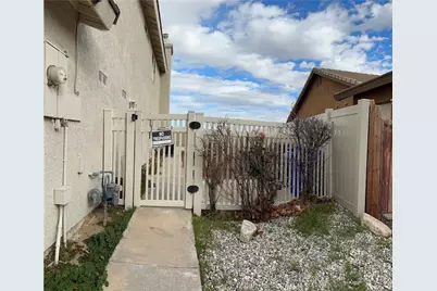 15651 Fairbanks, Victorville, CA 92394 - Photo 17