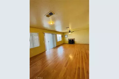 15651 Fairbanks, Victorville, CA 92394 - Photo 5