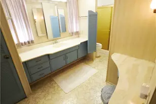 840 E Foothill Blvd, Azusa, CA 91702 - Photo 13