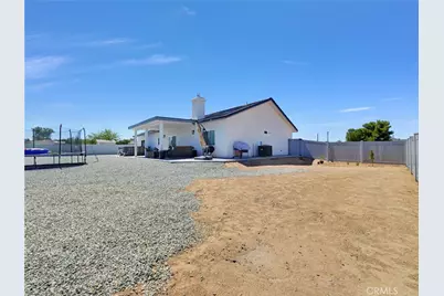 11515 Tamarisk Avenue, Hesperia, CA 92345 - Photo 15