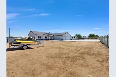 11515 Tamarisk Avenue, Hesperia, CA 92345 - Photo 19