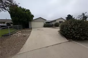 10037 Geneva, Montclair, CA 91763 - Photo 9