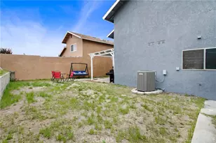 7801 Pinyon Ave, Fontana, CA 92336 - Photo 19
