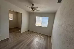 42750 Orchid, Hinkley, CA 92347 - Photo 19