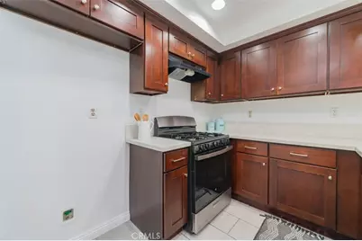 1031 S Palmetto Avenue #N9, Ontario, CA 91762 - Photo 11