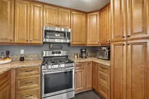 3495 Mono Dr, Riverside, CA 92506 - Photo 13