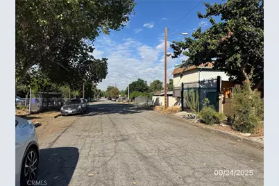 885 San Jacinto, San Bernardino, CA 92408 - Photo 61