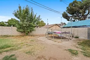 1030 Western Ave, Colton, CA 92324 - Photo 23