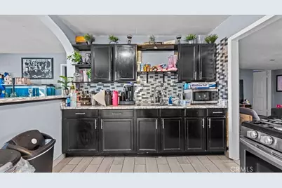 1030 Western Avenue, Colton, CA 92324 - Photo 9