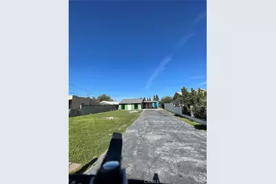 4019 Vineland, Baldwin Park, CA 91706 - Photo 3