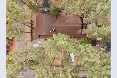 904 E Barker, Big Bear Lake, CA 92314 - Photo 39