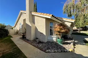 6376 W Oak Tree Ave, Banning, CA 92220 - Photo 5