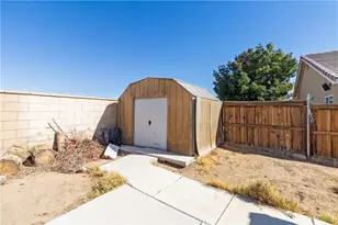 10990 Windcrest, Adelanto, CA 92301 - Photo 25