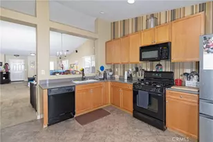 10990 Windcrest, Adelanto, CA 92301 - Photo 11