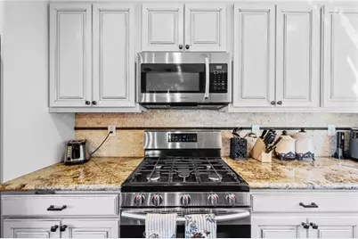 1430 Sequoia, Lake Arrowhead, CA 92352 - Photo 17