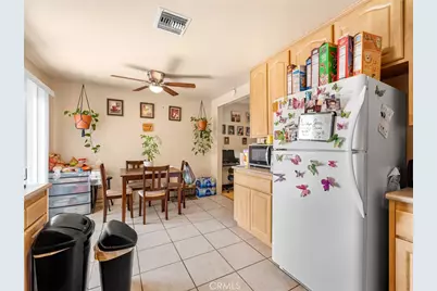 2013 Rushmore, Barstow, CA 92311 - Photo 15