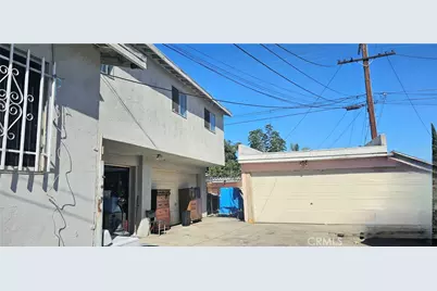 1715 E 70th, Los Angeles, CA 90001 - Photo 9