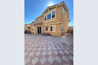 15930 Chorus, Fontana, CA 92336 - Photo 31