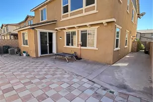15930 Chorus, Fontana, CA 92336 - Photo 31