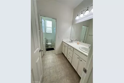 15930 Chorus, Fontana, CA 92336 - Photo 21