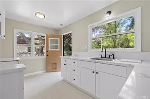 277 E Green, Claremont, CA 91711 - Photo 13
