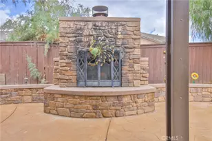 25980 Avenida Espaldar, Moreno Valley, CA 92551 - Photo 29