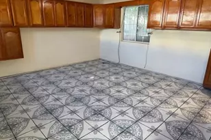 1070 N Evergreen, Los Angeles, CA 90033 - Photo 13