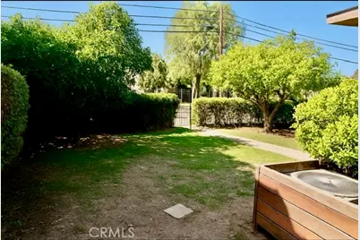 1070 N Evergreen, Los Angeles, CA 90033 - Photo 11
