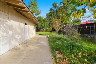 1736 Sumner, Claremont, CA 91711 - Photo 41