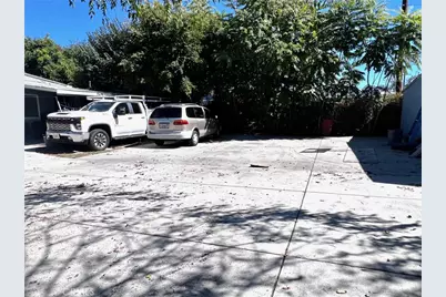 11530 Hallwood, El Monte, CA 91732 - Photo 9