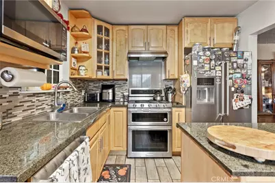 2334 Highbury, Los Angeles, CA 90032 - Photo 9