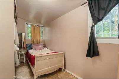 2210 Scott Avenue, Los Angeles, CA 90026 - Photo 15