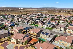 12321 Bali, Victorville, CA 92392 - Photo 69